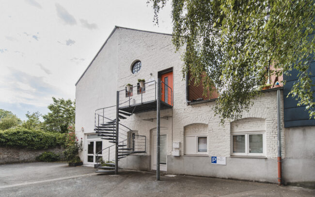 Kontakt zu Maigut Media – Webentwicklung & Medienproduktion 13 Maigut Fotografie Fotostudio in Koeln Ehrenfeld 1